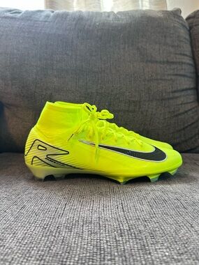 Nike Mercurial Superfly 10 elite cleats size 11